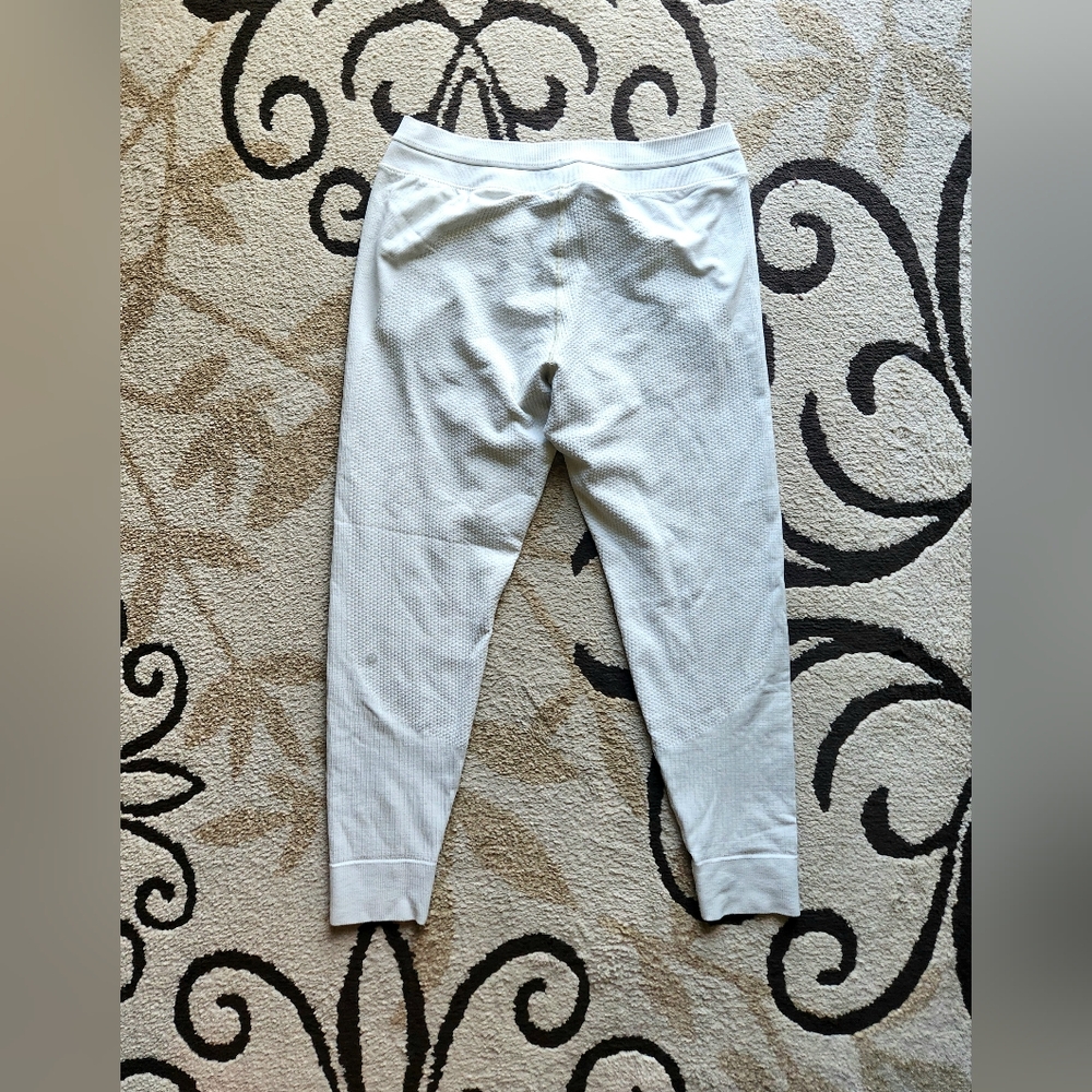 Lululemon Athletica Cream Textured Pants - Picture 5 of 13